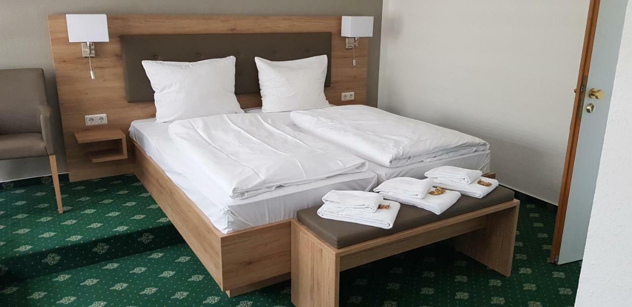 Hotel Novostar غوتنغن المظهر الخارجي الصورة