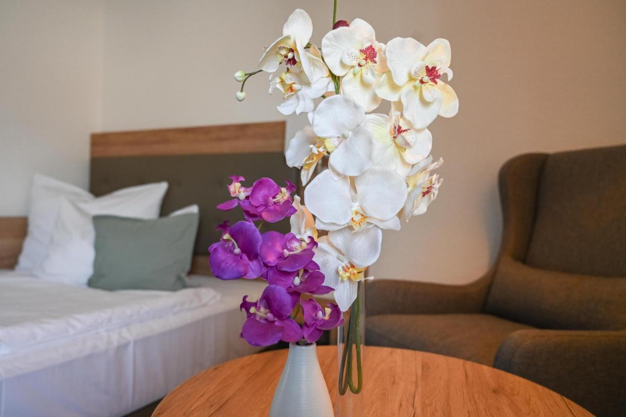 Hotel Novostar غوتنغن المظهر الخارجي الصورة